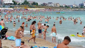 În primul semestru din 2026, turismul a scăzut cu -6,8% la sosirile românilor în structurile de cazare clasificate